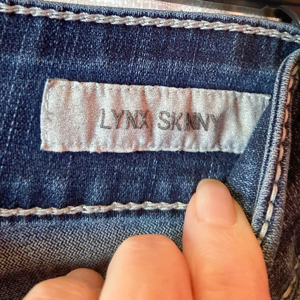 DayTrip Lynx long length women’s skinny jeans - Picture 7 of 12